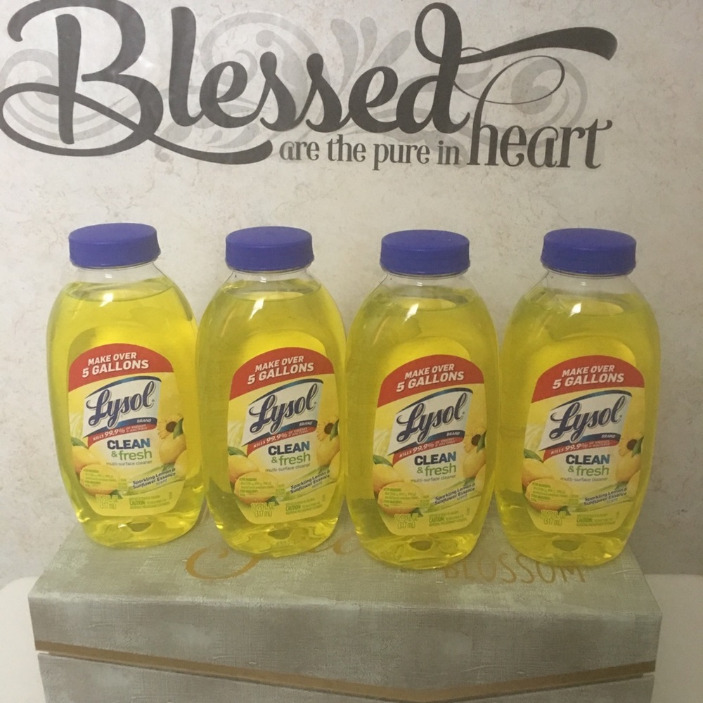 Lysol Sparkling Lemon and Sunflower Essence Scent